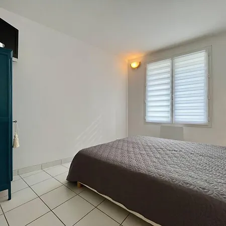 Villa Maison 3 Pieces Oleron 4 Couchages Les Bains Lbo000-051